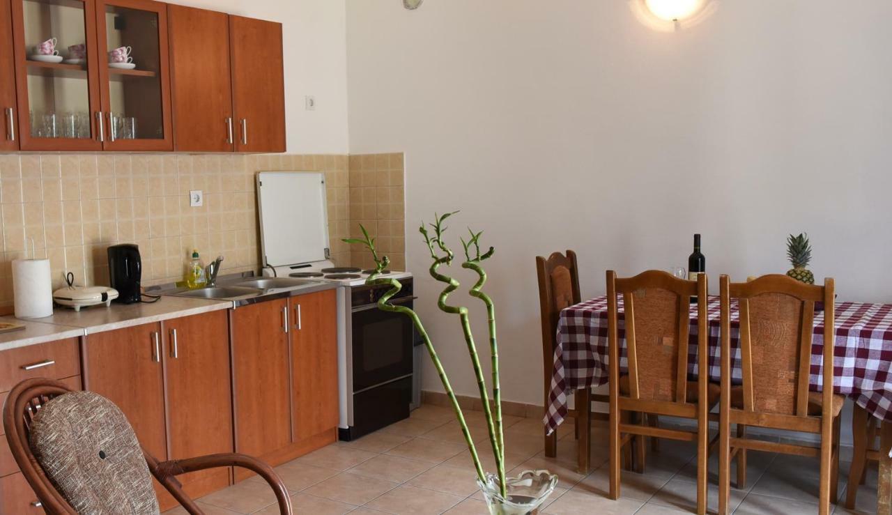 Apartments Krivokapic Prcanj With Bay View Kotor Exterior foto