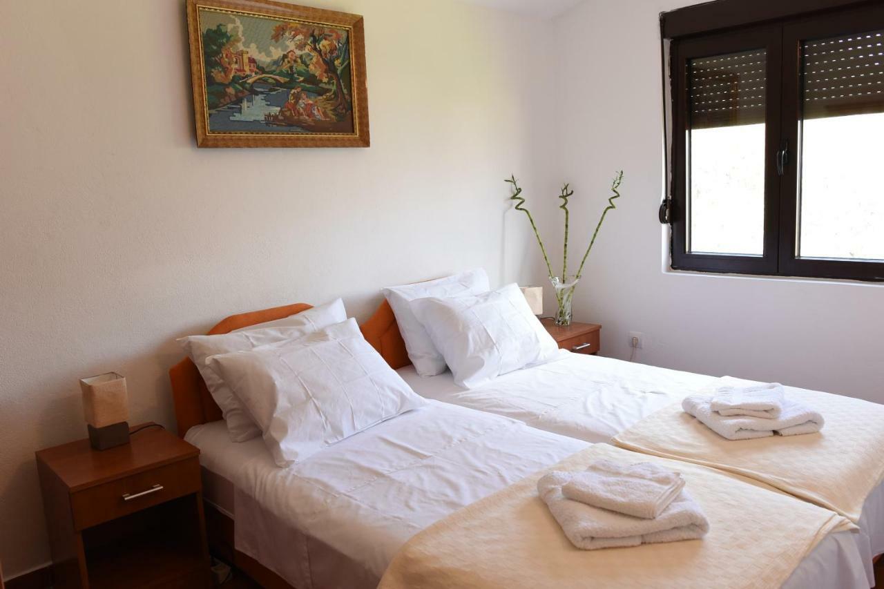 Apartments Krivokapic Prcanj With Bay View Kotor Exterior foto